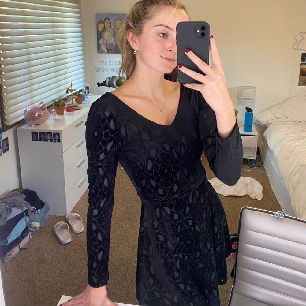 Black Velvet Dress!!